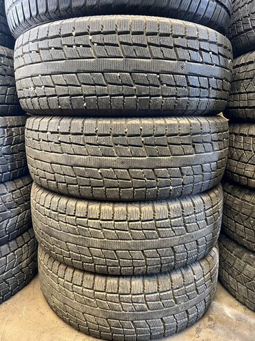 буу покрышка: 245/55/19 Centara 24 год
Состояние масло 99%
Без шишек и порезов