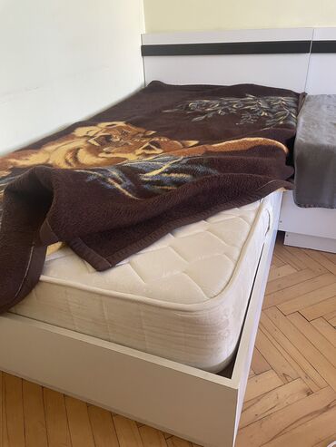 шкаф для документов с замком: Б/у, Односпальная кровать, С матрасом, Турция