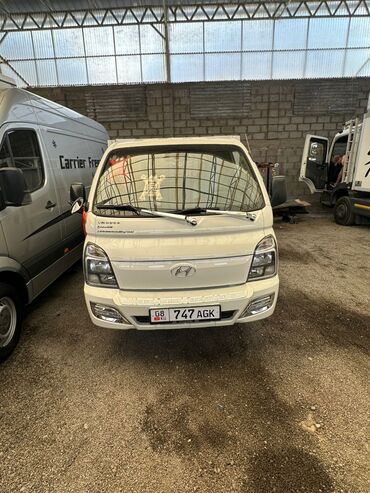 запчасти на хундай портер 2: Легкий грузовик, Hyundai, Стандарт, 3 т, Б/у
