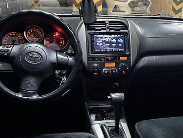 Toyota: Toyota RAV4: 2005 г., 2 л, Автомат, Бензин, Внедорожник — 2