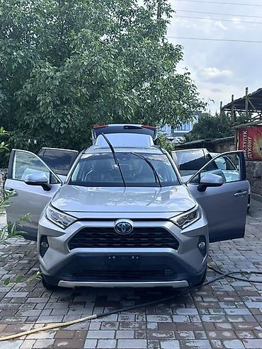 exceed rx: Toyota RAV4: 2021 г., 2.5 л, Автомат, Гибрид, Кроссовер — 3