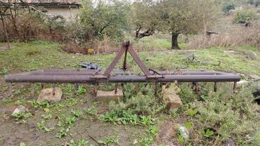 Toxum səpənlər: İli 2009 satişi 2010 du 12900 saat işləyib sezina işləyir rel aliclar — 10