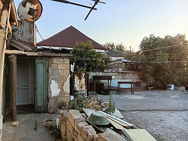 binəqədi: 4 otaqlı mənzil – rahat yaşayış üçün - Plan: Geniş bir otaq, uzun — 10