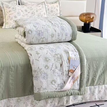 Одеяла и пледы: Комплект одеяла и подушки, Новый, Все сезоны — 14