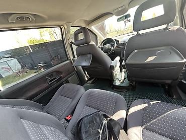 Seat: Seat Alhambra: 2003 г., 1.8 л, Автомат, Газ, Минивэн — 11