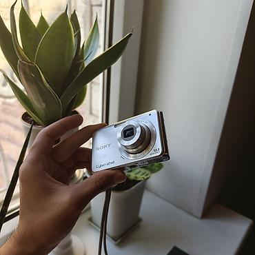 son: Цифровая камера(мыльница) Sony Cyber-shot DSC-W190. Свой литий-ионный — 1