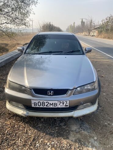 автомобильный домкрат: Honda Accord: 1998 г., 1.8 л, Автомат, Бензин, Седан