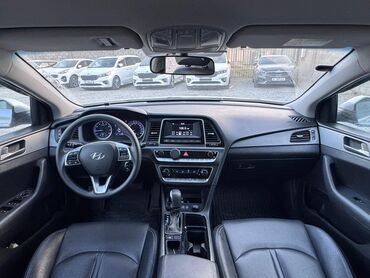 Hyundai: Hyundai Sonata: 2021 г., 2 л, Автомат, Газ, Седан — 4