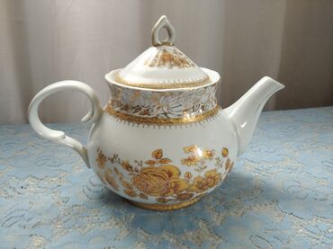 чайник полировка: Чайник Чехословакия фарфоровый заварочный
