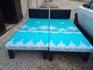 Çarpayılar: Kravat Təzə hazırları var Çatdırılma var Bir nəfərlik kravat 60 — 9