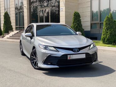 работа в оше продавец: Toyota Camry: 2019 г., 2.5 л, Автомат, Бензин, Седан