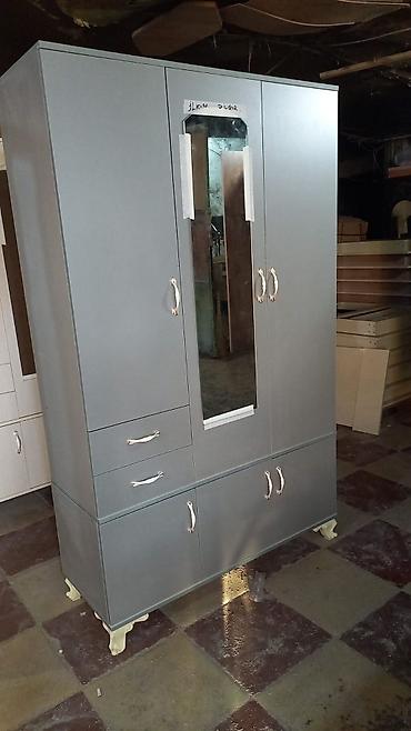 lovhe: Güzgülü paltar şkafı - Model: 3 qapılı, orta hissədə tam boy güzgü - — 7
