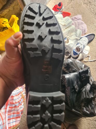 Čizme: Čizme, Tommy Hilfiger, 40 na lalafo.rs — 11 Čizme: Čizme, Tommy Hilfiger, 40 — 11