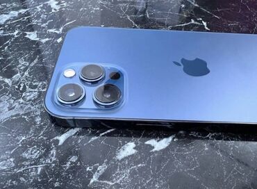 Apple iPhone: IPhone 12 Pro Max, Б/у, 128 ГБ, Синий, Зарядное устройство, Защитное стекло, Чехол, 79 %