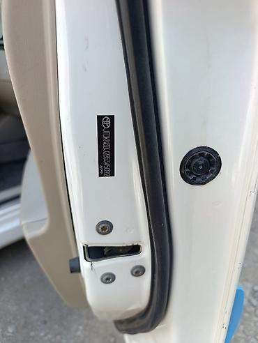 Toyota: Toyota Prius: 2011 г., Гибрид at lalafo.kg — 7 Toyota: Toyota Prius: 2011 г., Гибрид — 7