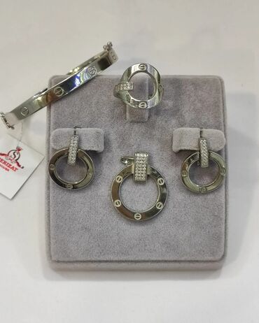 серьги кольцо браслет: Серебряный комплект+ Билерик 925 пробы Дизайн под Карьтие Размеры