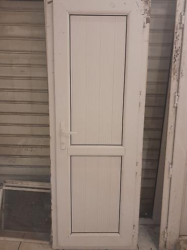 Plastik qapılar: 2 ci el islenmis plastik qapi pencereler ev ucun — 2