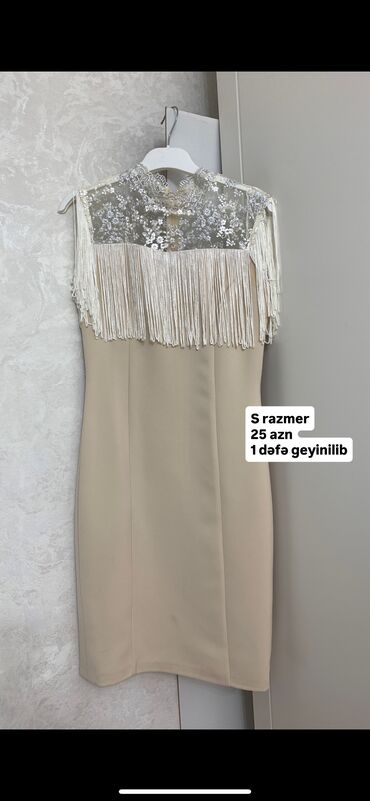 Пиджаки: S razmer. 1 defe geyinilib