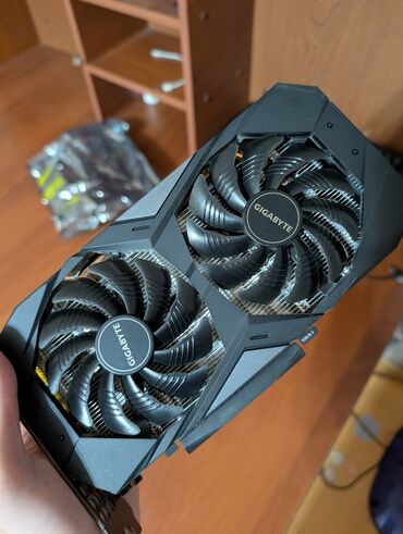 видеокарта 2080: Видео карта, Колдонулган, Gigabyte, GeForce RTX, 6 ГБ, ПК үчүн
