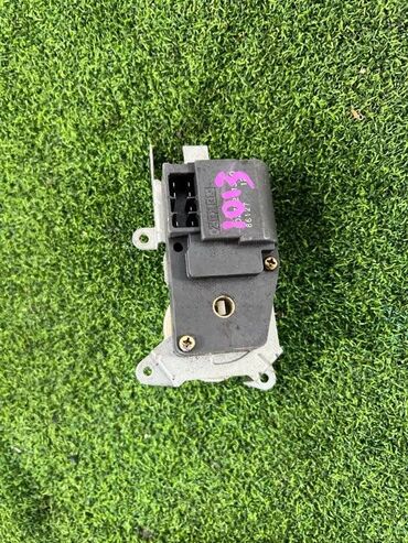 купить скорую помощь: Сервопривод печки ISUZU BIGHORN 3 1998 (б/у) ЭЛЕКТРОНИКА - #блок