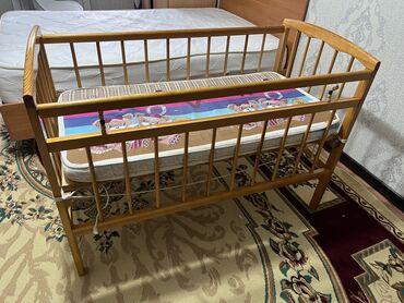 детские кровати машина: Кровать-трансформер, Б/у