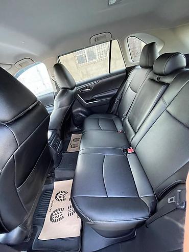 Продажа авто: Toyota RAV4: 2021 г., 2.5 л, Автомат, Гибрид, Кроссовер — 8