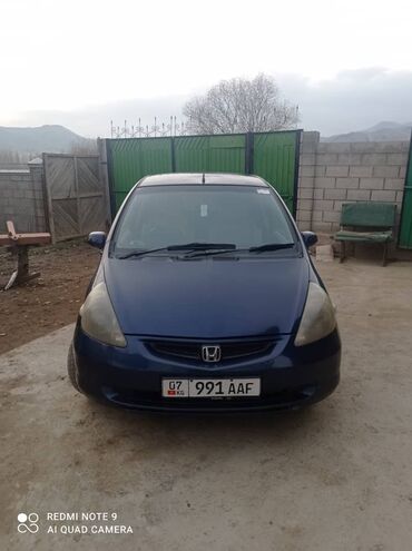 авто сатып алуу: Honda Fit: 2003 г., 1.3 л, Вариатор, Бензин, Хетчбек