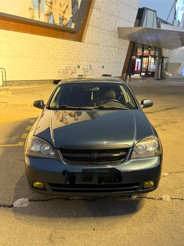 Chevrolet: Chevrolet Lacetti: 1.6 l | 2006 il 362000 km Sedan — 10