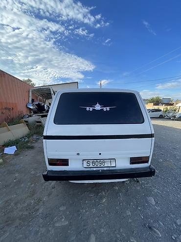 canry 70: Volkswagen Transporter: 1982 г., Фургон — 2
