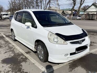 honda фит аренда: Сдаю в аренду: Легковое авто, Под такси