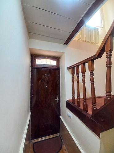 Həyət evləri və villaların satışı: 2 mərtəbəli həyət evi - Həyət: Dəmir darvaza, döşənmiş daş səki — 3