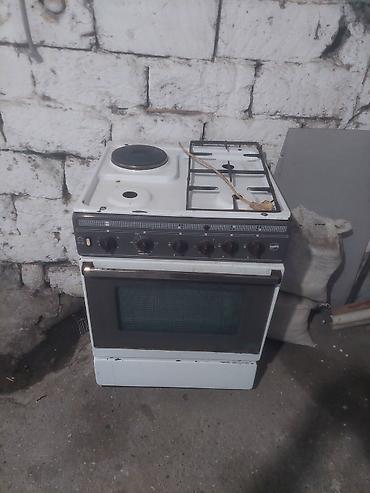 Qaz-elektrik kombinə edilmiş soba - Üst panel: 3 qaz ocağı + 1