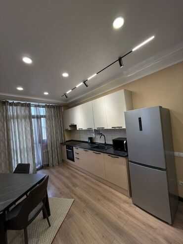 дордой восток: 3 комнаты, 95 м², Элитка, 10 этаж, Евроремонт