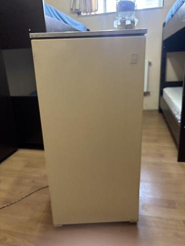 hp pavilion 2000: Kompakt bir kameralı mini soyuducu - Ölçü: təxminən masaüstü/mini — 1
