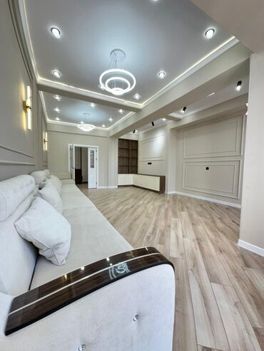 сколько стоит трехкомнатная квартира в бишкеке: 3 комнаты, 109 м², Элитка, 9 этаж, Дизайнерский ремонт