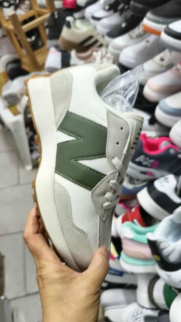 Women's Sneakers and athletic shoes: New balance 327 patike NOVO Novo Brojevi 36 do 46, zavisi od modela — 3