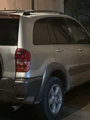 тайота авенсис минивен: Toyota RAV4: 2001 г., 0.2 л, Кроссовер