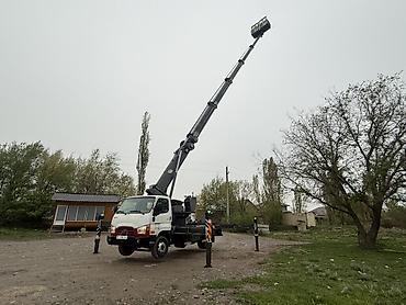 mobile stand: Автовышка, Hyundai, 28 м — 1