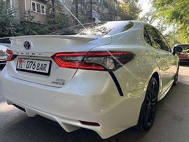 камри 65 американец: Toyota Camry: 2022 г., 2.5 л, Автомат, Гибрид, Седан — 2