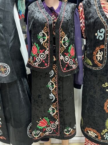 аренда костюмов деда мороза и снегурочки: Национальный костюм, Женский