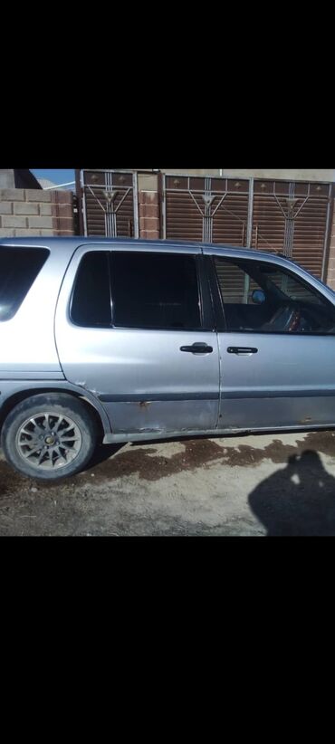 таота кроун: Toyota Raum: 1997 г., 1.5 л, Автомат, Бензин, Хэтчбэк