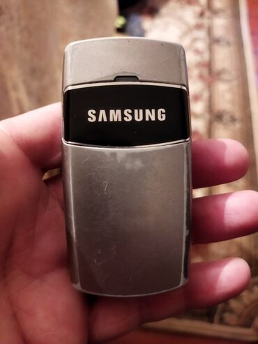 samsung j120: Samsung D900, цвет - Серый, Кнопочный