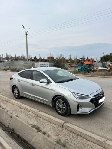 зикр авто: Hyundai Avante: 2018 г., 1.6 л, Автомат, Газ, Седан