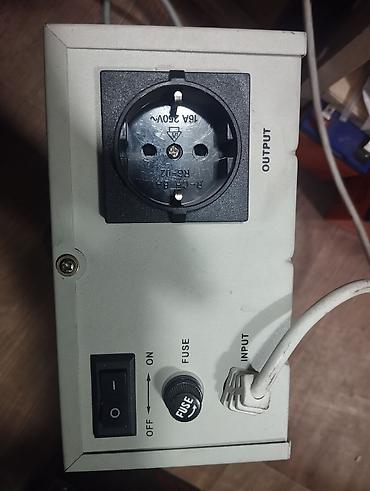 remarkable 2: Продаю небольшой стабилизатор напряжения TCH 1000VA (600-800W). В — 4
