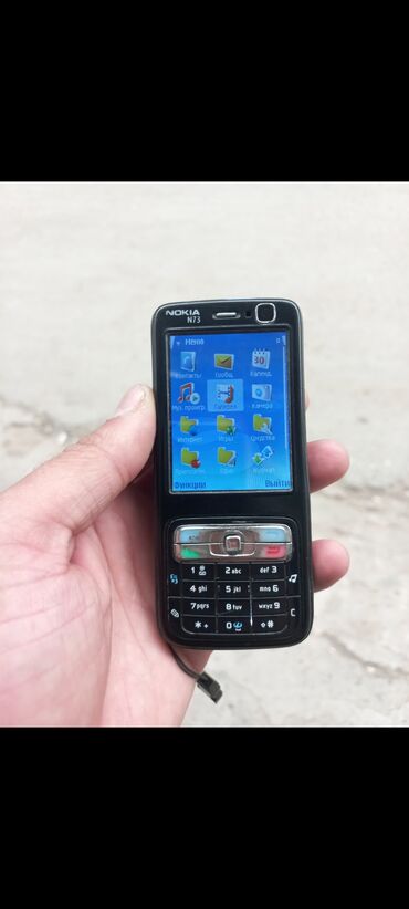 Nokia: Nokia N73, цвет - Черный, Кнопочный