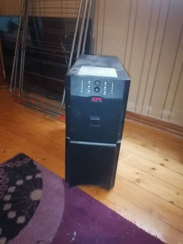 Noutbuklar üçün batareyalar: APC Smart-UPS SUA1500
