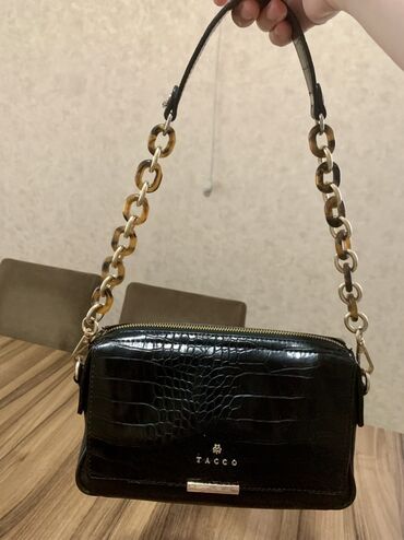 xacmaz qizil instagram: Əl çantası