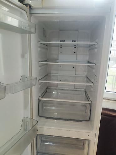 Холодильники: Холодильник Samsung, Б/у, Двухкамерный, No frost, 60 * 180 * 60 — 3