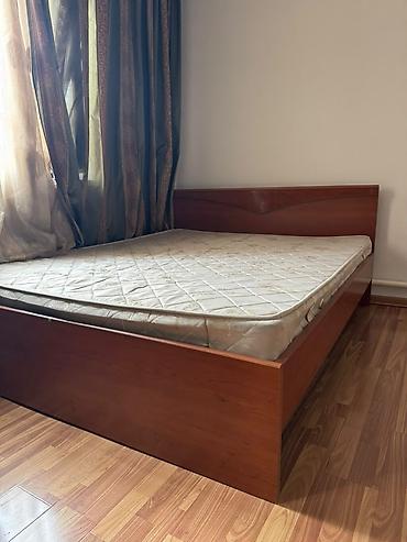 Двуспальная кровать с матрасом - Размер спального места at lalafo.kg Двуспальная кровать с матрасом - Размер спального места