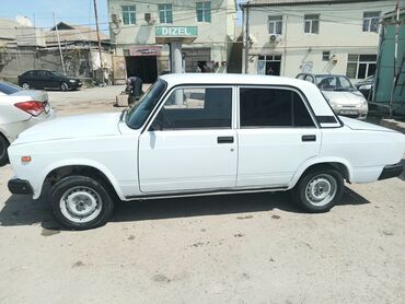 masin 06: VAZ (LADA) 2107: 1.6 l | 2005 il | 19752 km Sedan